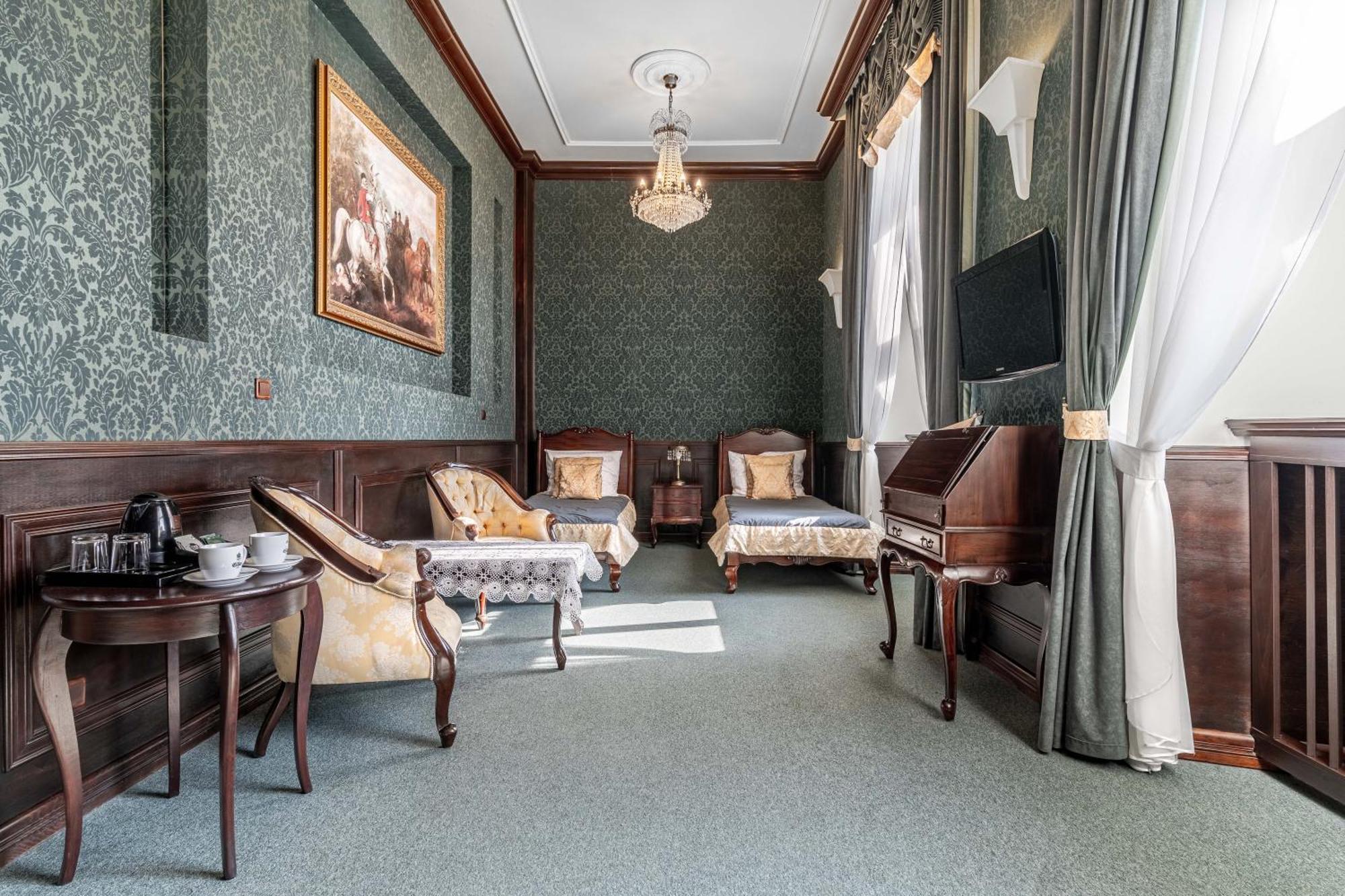 Aparthotel Zamek Uniejów Exterior foto