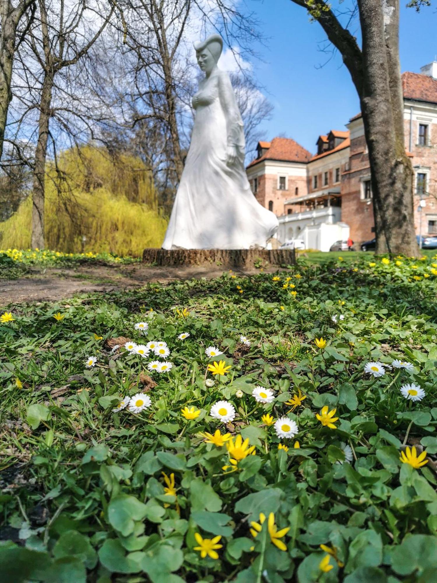 Aparthotel Zamek Uniejów Exterior foto